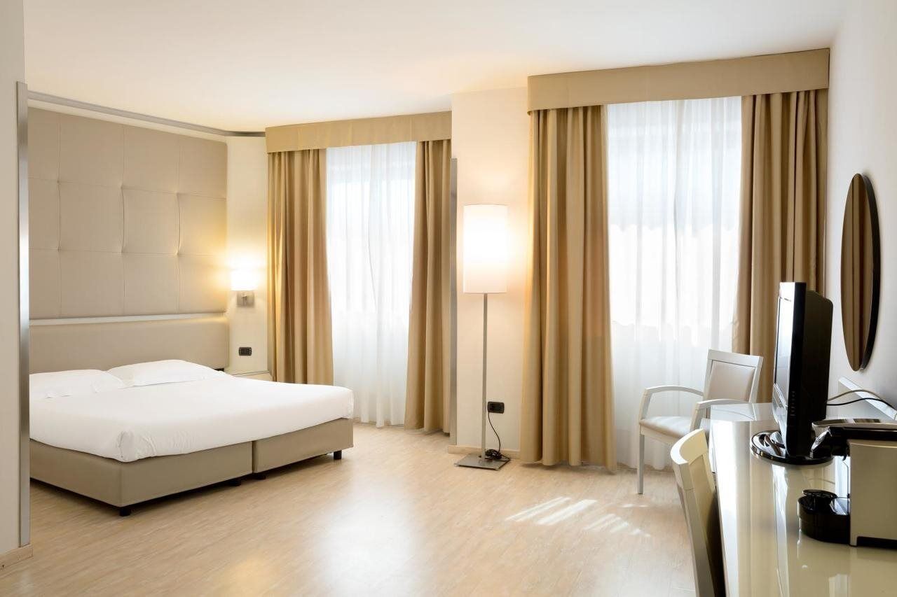 Mediterraneo Palace Hotel Ragusa Esterno foto